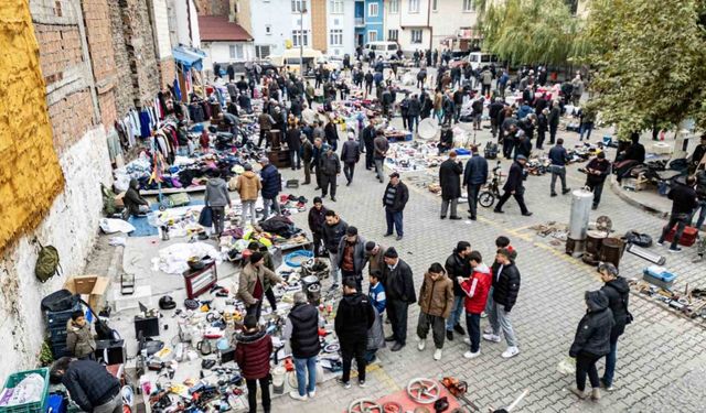 2 Asırlık “Eski Eşya Pazarı”