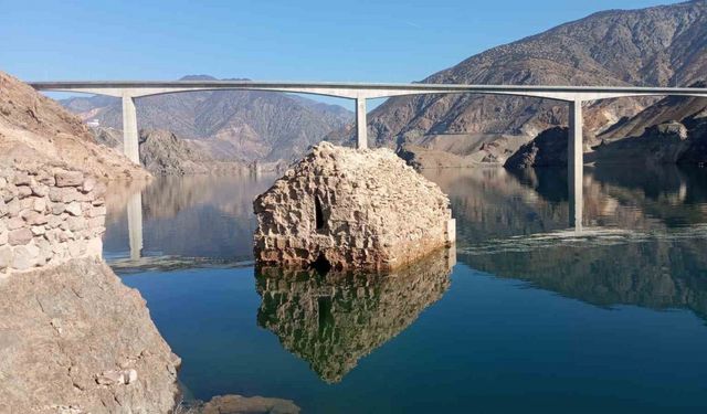 Baraj Suları Çekilince Tarih Ortaya Çıktı