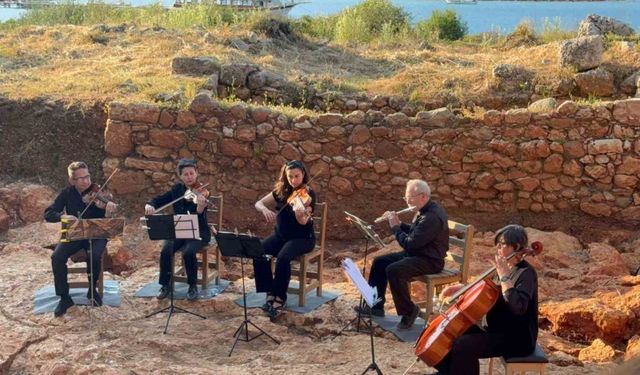 Tarih ve Müzik Antik Kentte Buluştu