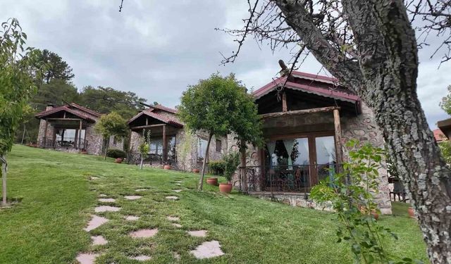 Çameli Taş Konaklar Cazibe Merkezi Olmaya Devam Ediyor