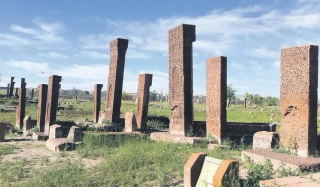 Ahlat Müzesi’nde Bayram Yoğunluğu