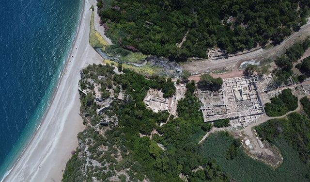 Kaya Mezarları Ziyarete Açıldı
