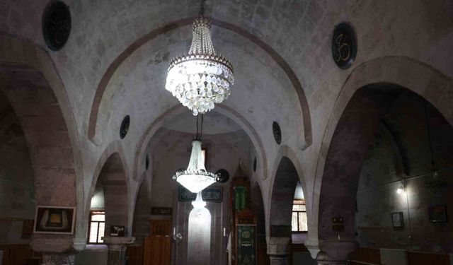 Muhtar, mihrap ve minberin geri getirilmesini istiyor