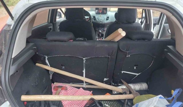 Sarıkaya’da kaçak kazı yapanlar suçüstü yakalandı