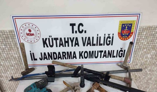 Kaçak kazı operasyonunda 9 şüpheli gözaltına alındı