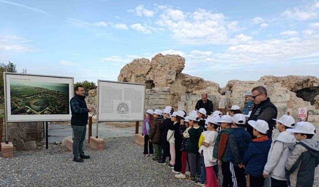 Minik kaşiflerden İznik’in eşsiz tarihine yolculuk