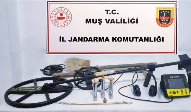 Muş’ta kaçak kazı yapan 7 kişi suçüstü yakalandı