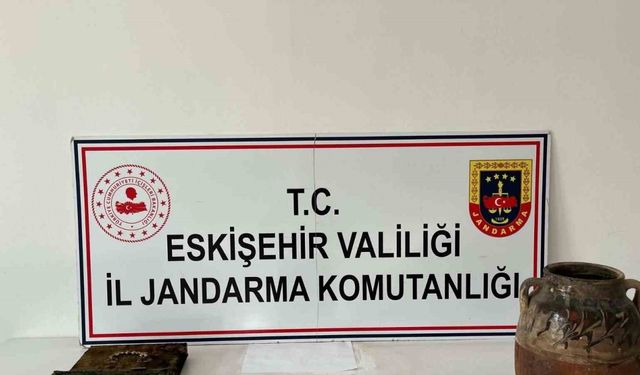 Eskişehir’de tarihi eserler ele geçirildi