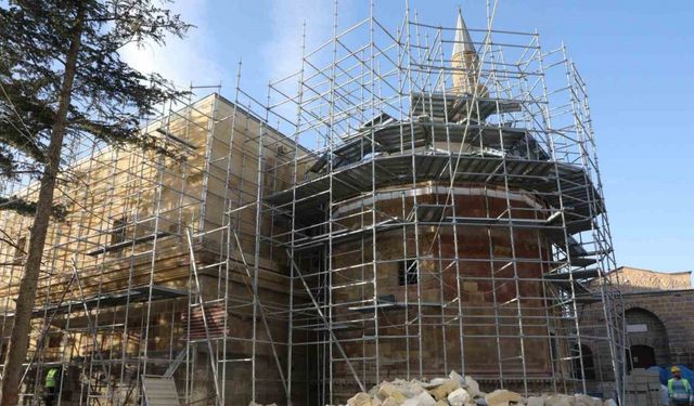 Tarihi Sungurbey Cami yeniden ibadete açılacak