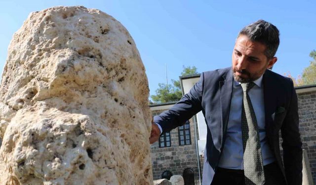 Sargon’un iki heykeli Diyarbakır Müzesi’nde ziyarete açıldı