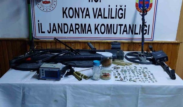 Konya'da jandarma ekiplerinden tarihi eser operasyonu