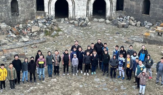 Tarihin İzinde Ecdada Vefa Projesi