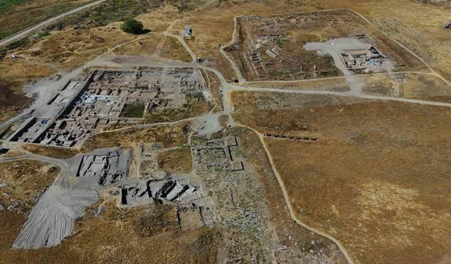 Kültepe'de sarayın altında saray bulundu