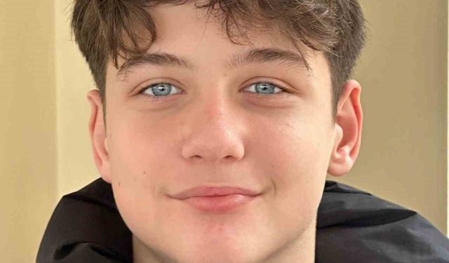 Güngören'de bıçaklanarak öldürülen 16 yaşındaki Atlas'ın ailesine tehdit mesajlarına ilişkin soruşturma başlatıldı