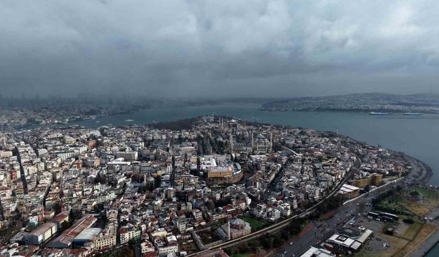 Tarihi Yarımada Karlar İçinde Havadan Görüntülendi