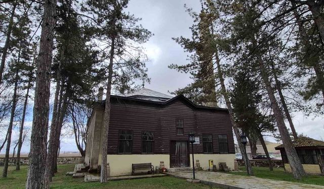 Tarihi Karakışla Camii Yok Olma Tehlikesinde