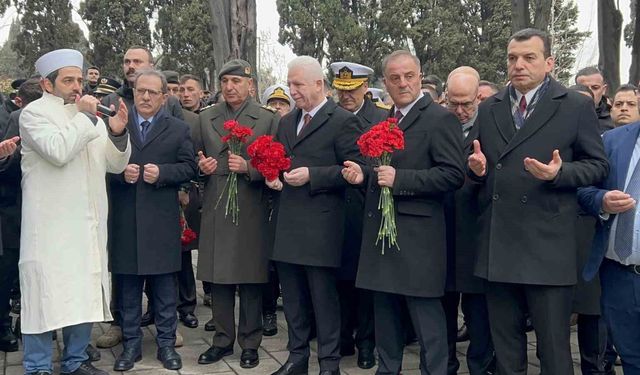 Vali Gül: 'İmkansızlıklar içinde yazdığınız destan tarihin akışını değiştirdiği kahramanlık abidesidir'