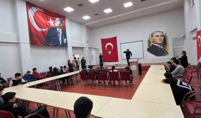 Bilecik'te Türk Dünyası Gençlik Topluluğundan çocuklara kültürel etkinlik