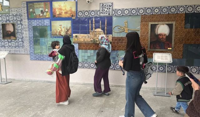 Bilecik'te kadın ve çocuklardan müze ziyareti