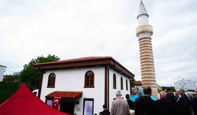 Edirne'de tarihi Şeyh Şücaeddin Camii yeniden ibadete açıldı