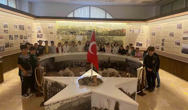 Öğrenciler Müze Haftası'nda tarihle buluştu