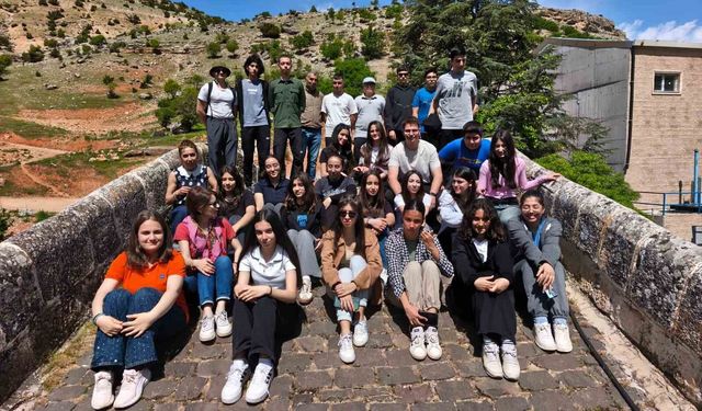 'Sınıfım Tunceli' projesiyle Çemişgezek'in tarihine yolculuk