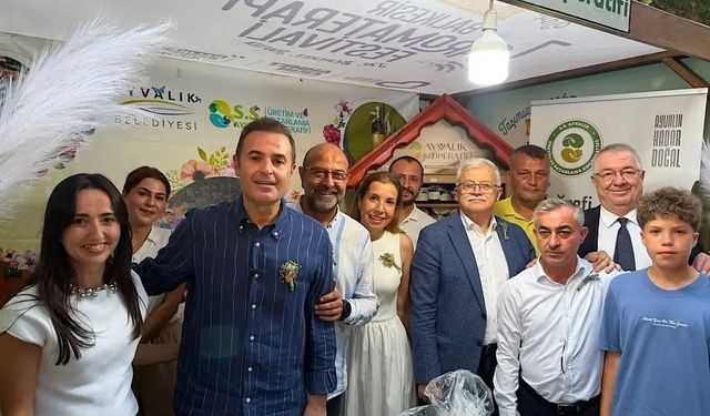 Ayvalık'ın yöresel lezzetleri 7. Aromaterapi Festivali'nde büyük ilgi gördü