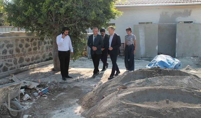 Erzin Mustafalı Camii'ndeki restorasyon çalışmaları sürüyor