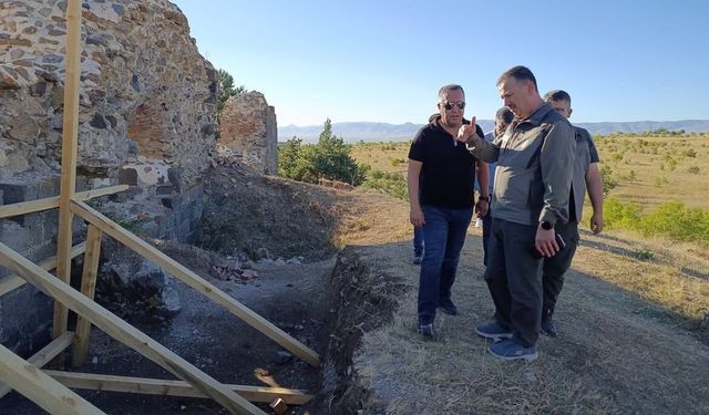Nene Hatun Tarihi Millî Parkı'ndaki restorasyon sürüyor