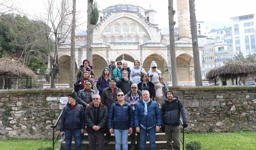 İzmirli Rehberler Manisa'nın Hazinelerini Keşfetti