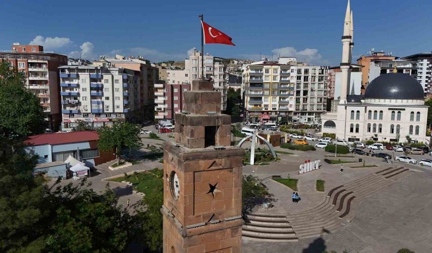 120 Yıllık Tarihi Saat Yeniden Hayat Buldu