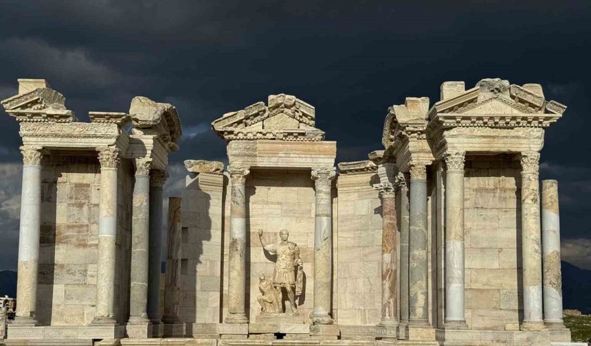 Laodikeia ve Tripolis Antik Kenti Kazılarına Destek