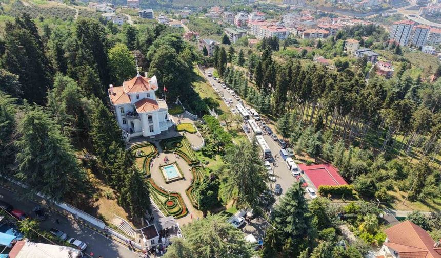 Atatürk’ün vasiyetini yazdığı Köşkü ziyaretçi akını