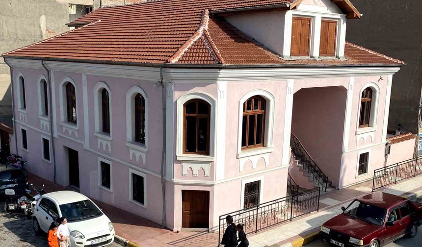 Milli mücadele ruhu tarihi evde yaşatılacak