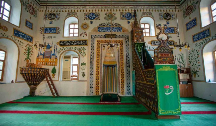 Trabzon'da 210 tescilli cami kültürel mirası yaşatıyor