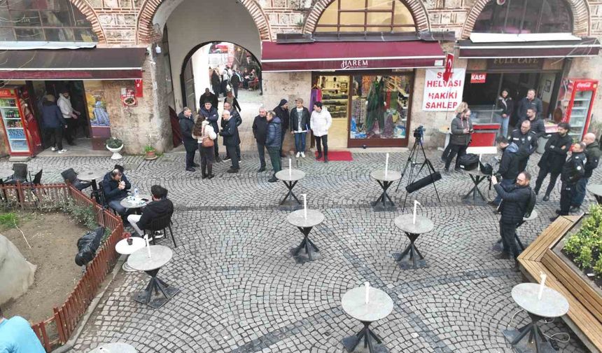 Tarihi Hanlarda Avlular Boşaltılıyor