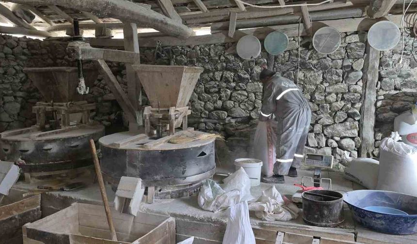 300 yıldır bereket öğütüyor