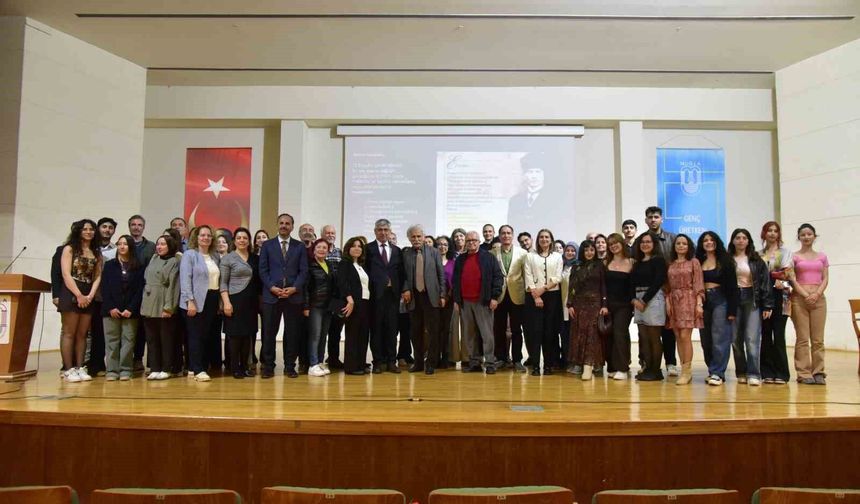 Anadolu Arkeolojisinin duayeni Fahri Işık, MSKÜ'de öğrencilerle buluştu