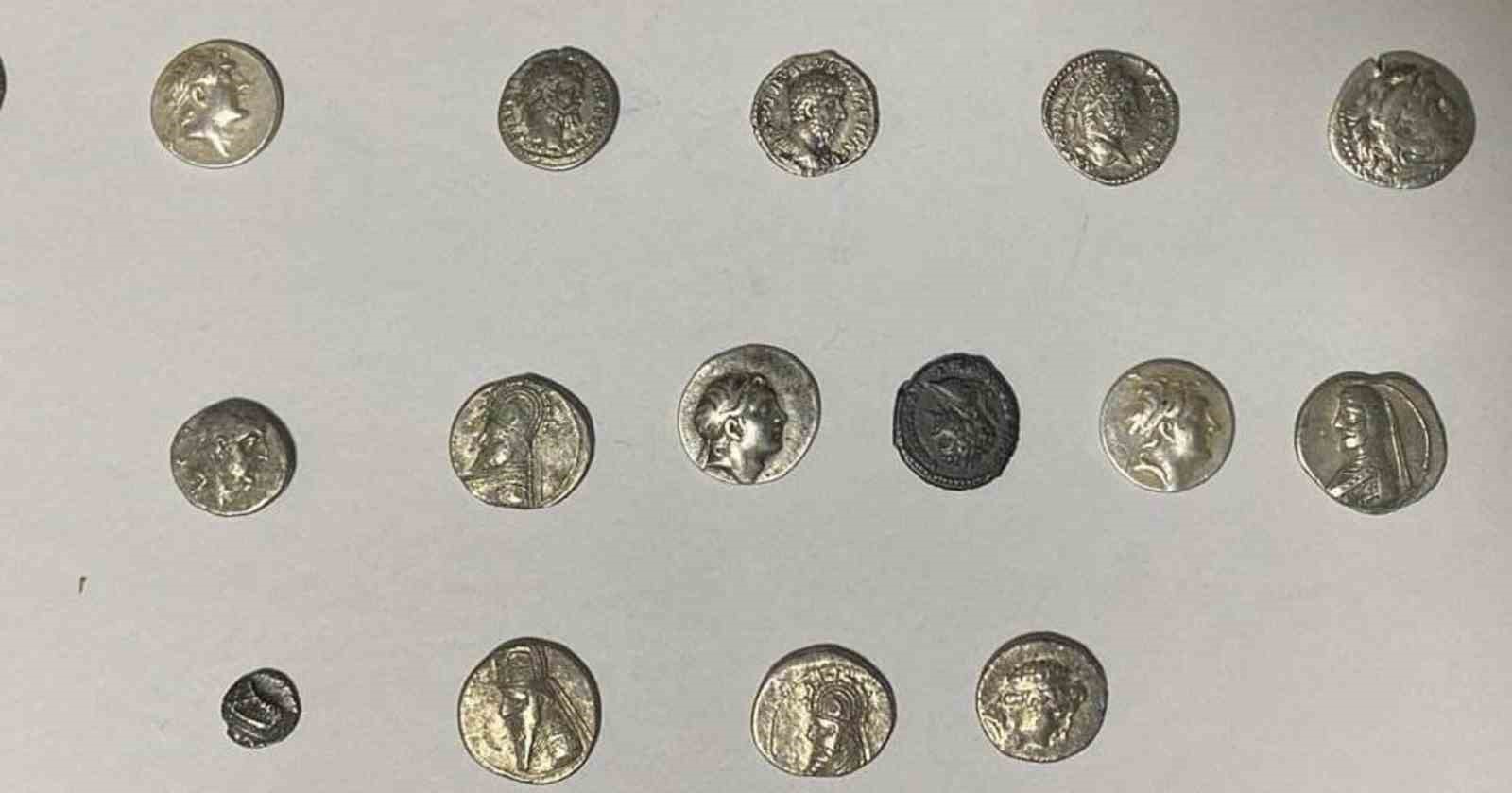 26 sikke kargo ile göndermek üzereyken ele geçirildi