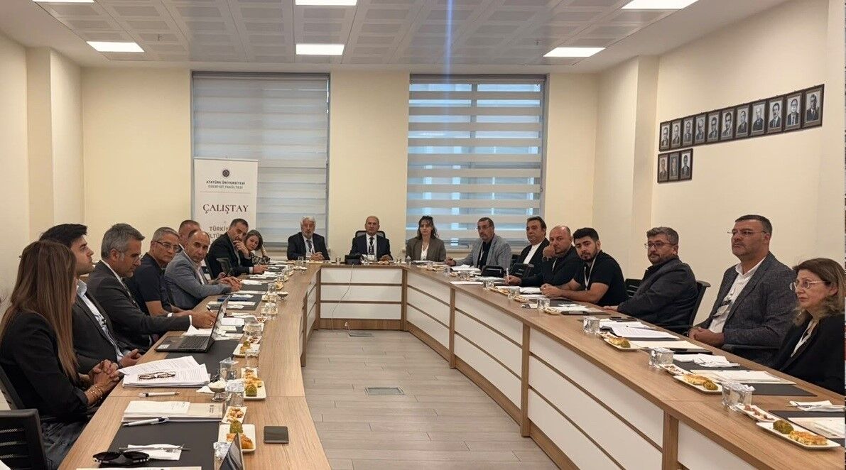 Atatürk Üniversitesinde Türkiye'nin kültürel miras politikaları düzenlenen çalıştayla masaya yatırıldı