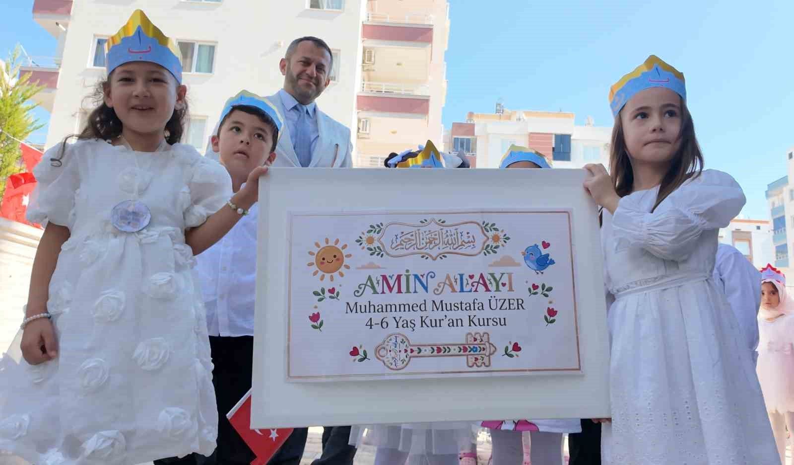 Osmanlı'dan günümüze uzanan 'Bedi Besmele ve Amin Alayı' merasimi düzenlendi